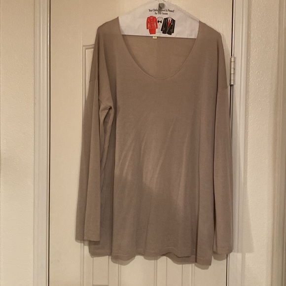 NAP CASHMERE LOUNGING SET IN TAUPE - Picture 2 of 4